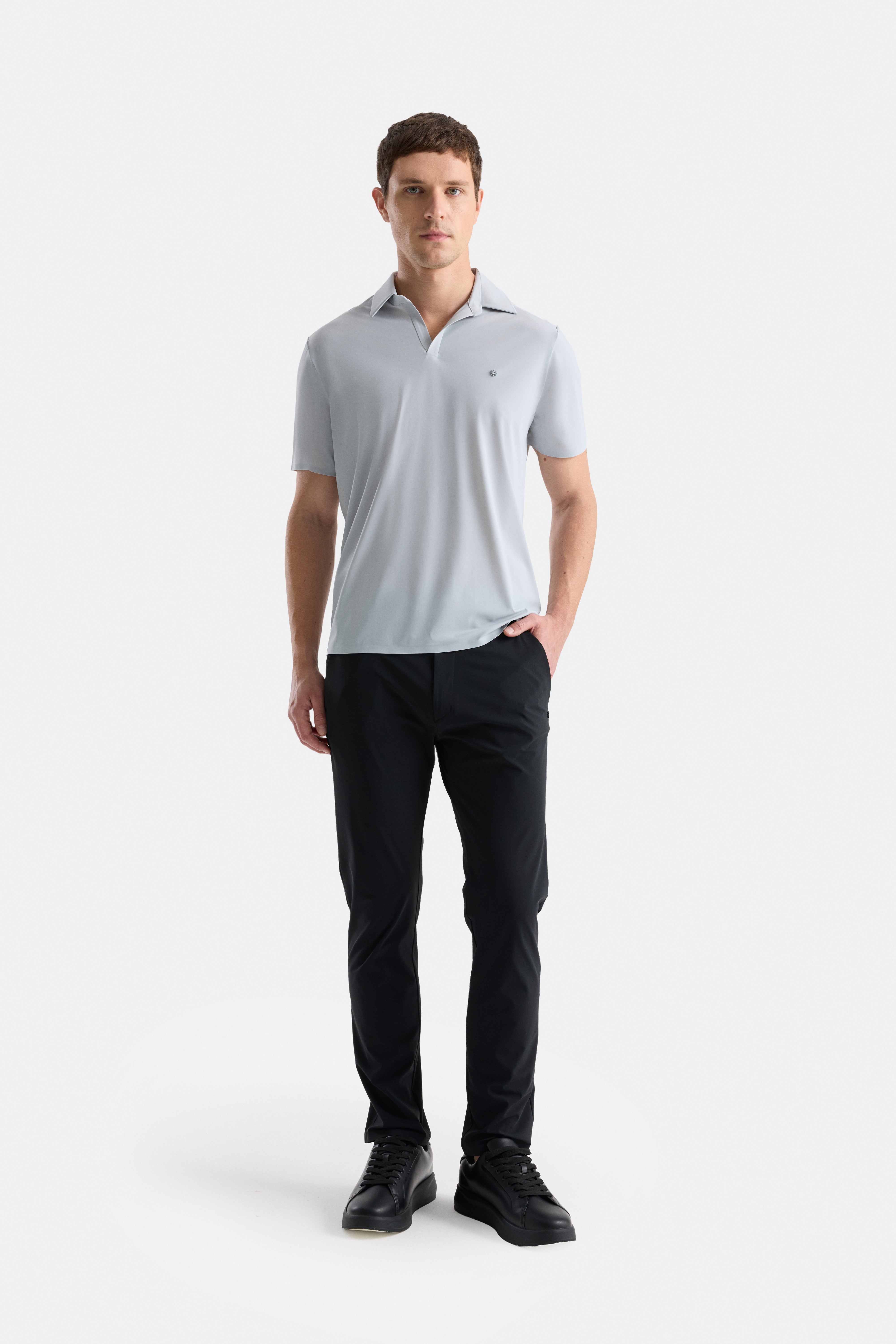 #renk_light grey