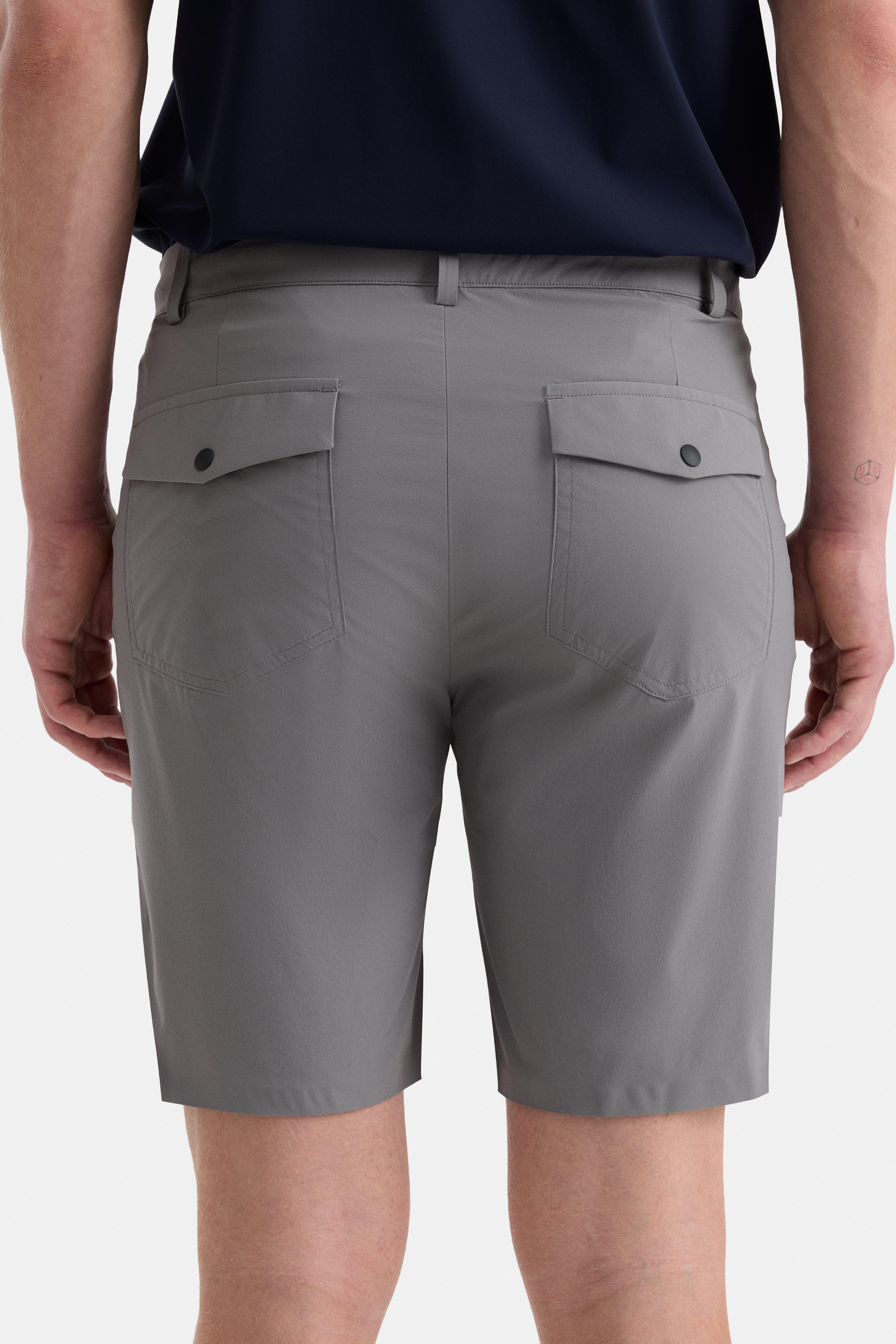 #renk_light grey