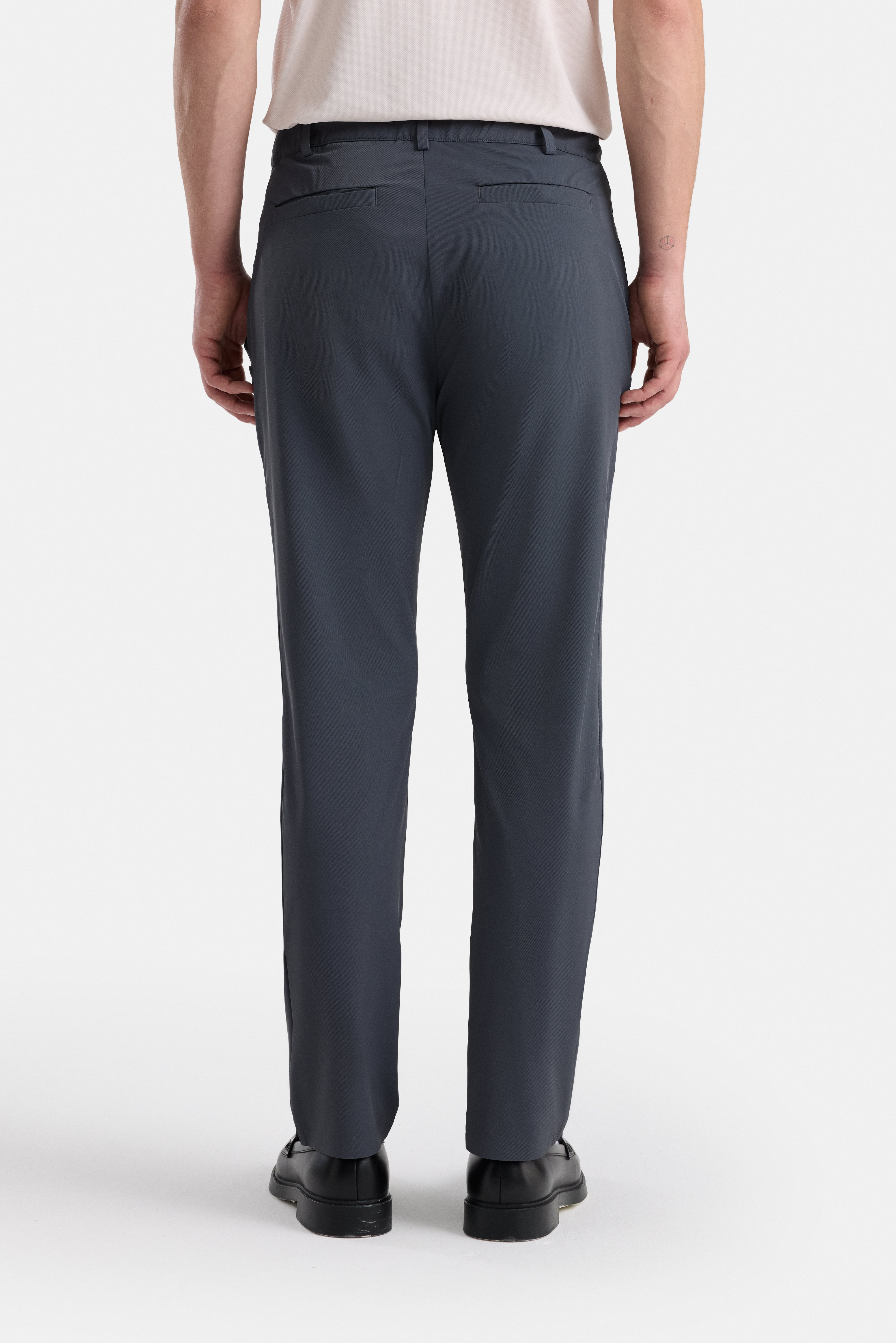 #renk_dark grey